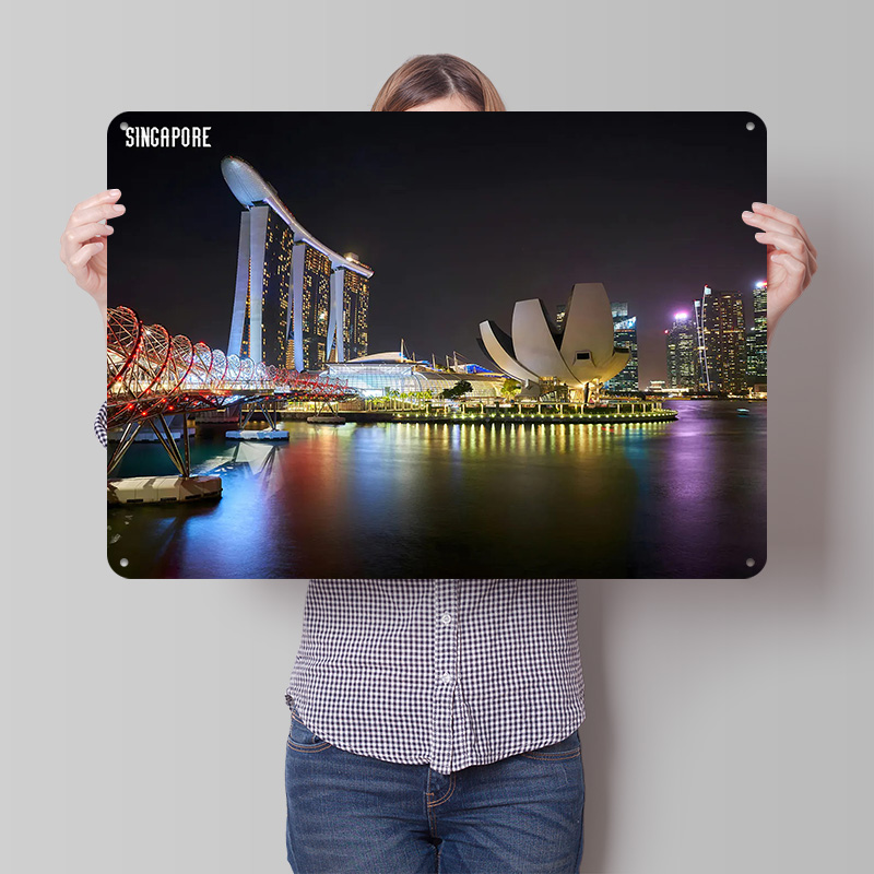 Singapore Skyline At Night Pos - Retro Gaming At reseña y precio