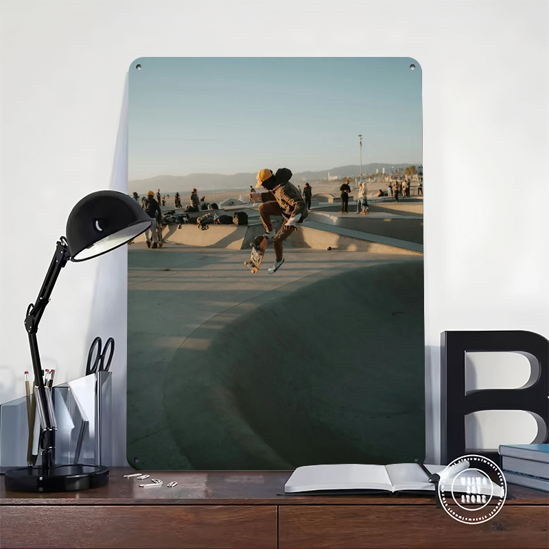 Skateboarder Mid-air At Sunset - Retro Gaming At reseña y precio