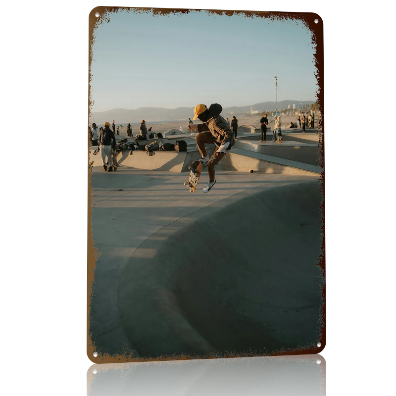 Skateboarder Mid-air At Sunset - Retro Gaming At reseña y precio