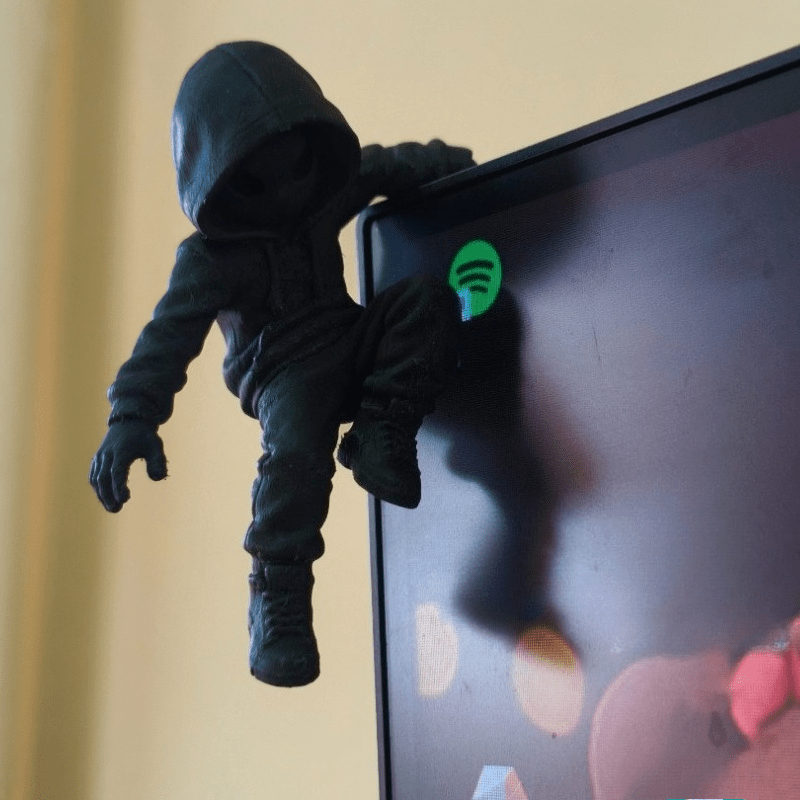 Climb Hoodie Alien Mini Statue - Retro Gaming Room reseña y precio